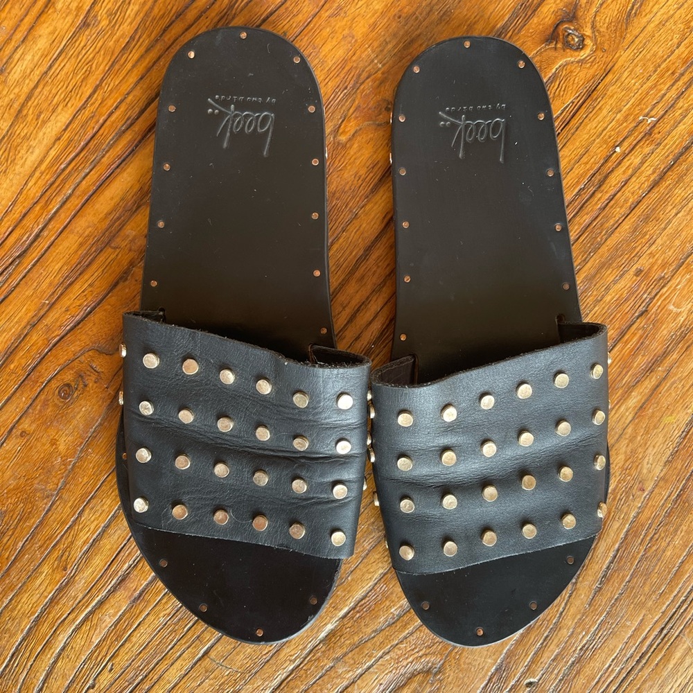 Beek LOVEBIRD STUD slide Sz 8